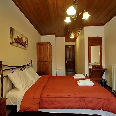 Thea Valtessinikou 3* Valtessiniko