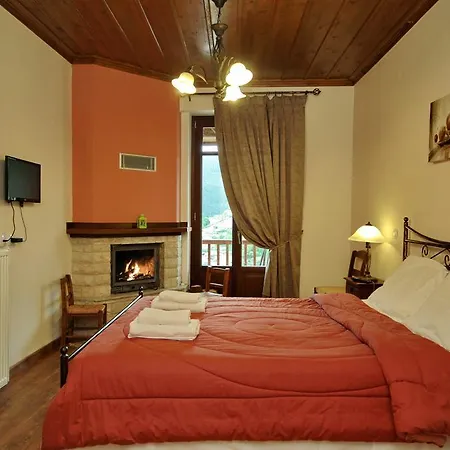 Gasthuis Thea Valtessinikou 3*