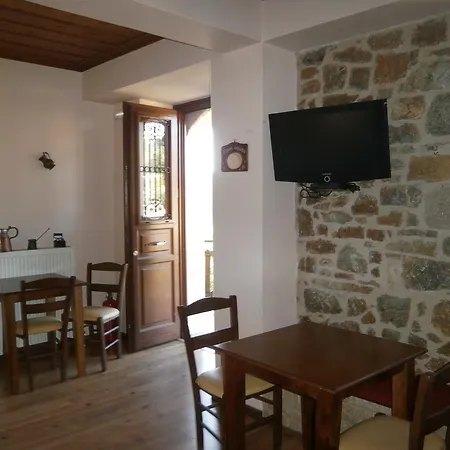 Thea Valtessinikou Casa de hóspedes