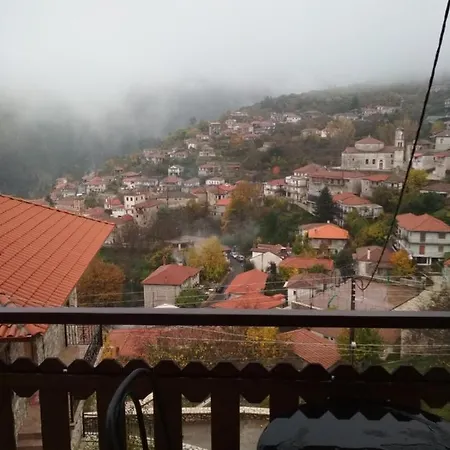 Thea Valtessinikou Affittacamere 3*